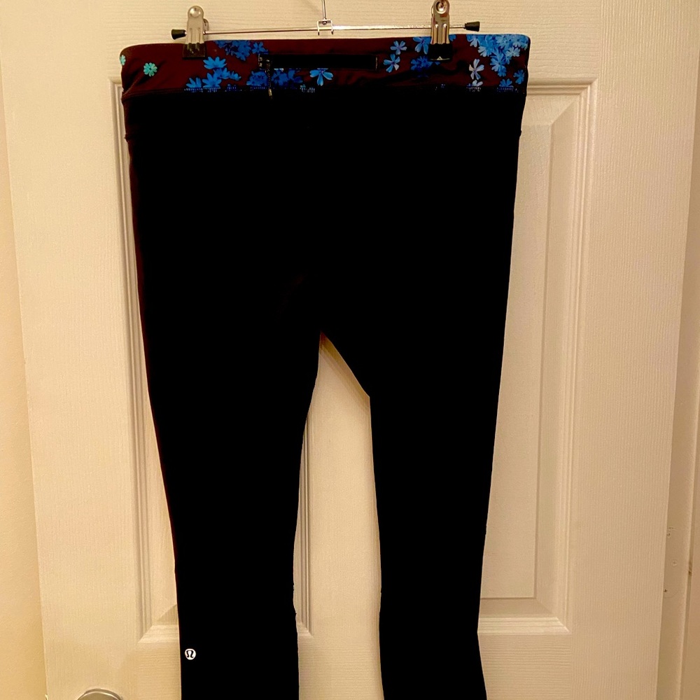 Lululemon crop legging EUC black size 10